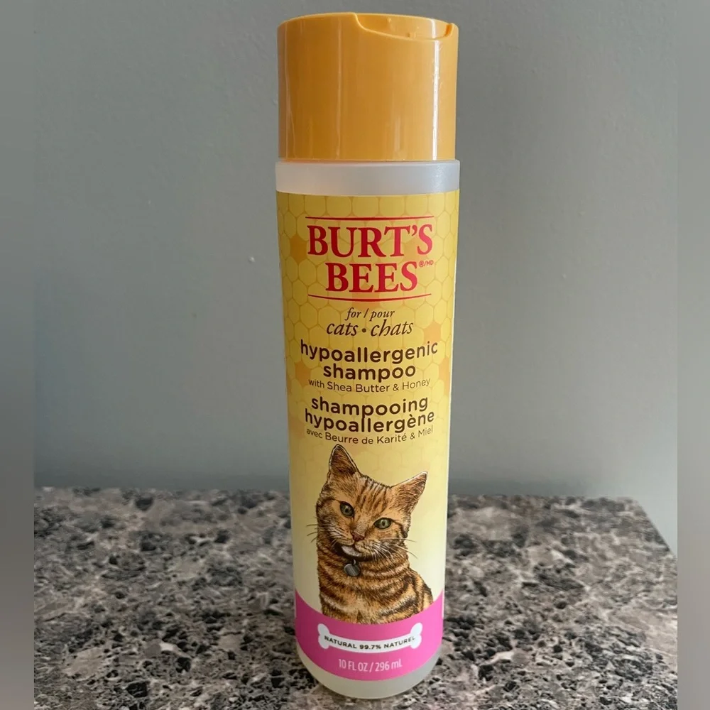 Burt's Bees for Pets Cat Hypoallergenic Cat Shampoo w/ Shea Butter & Honey 10oz
